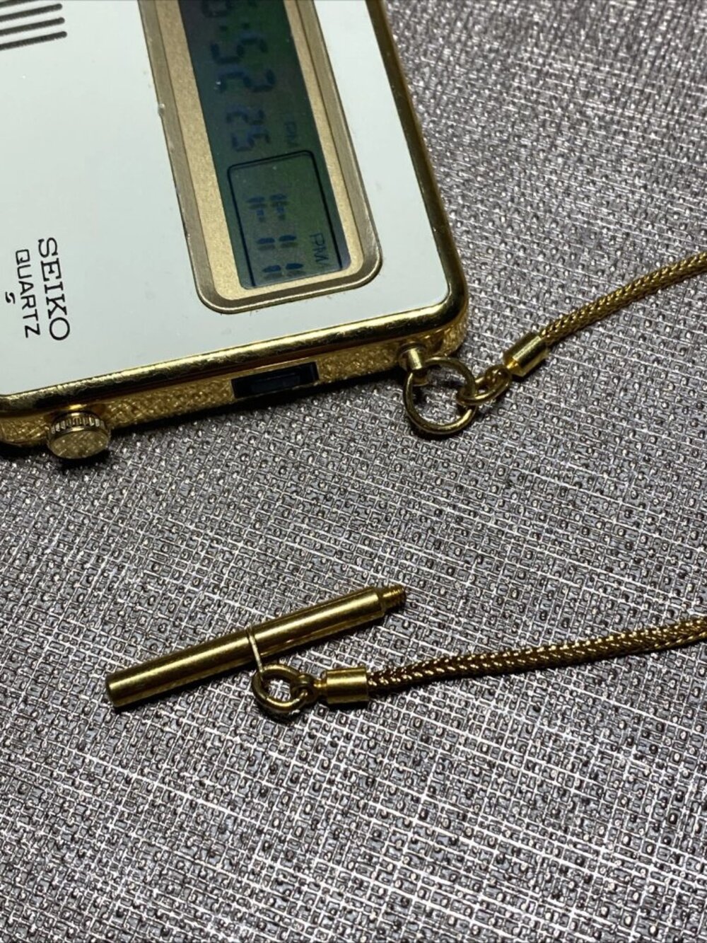 Vintage Seiko Quartz 7412-803C Digital Pocket Watch Alarm Light WORKING 1979 Jap - Picture 8 of 11